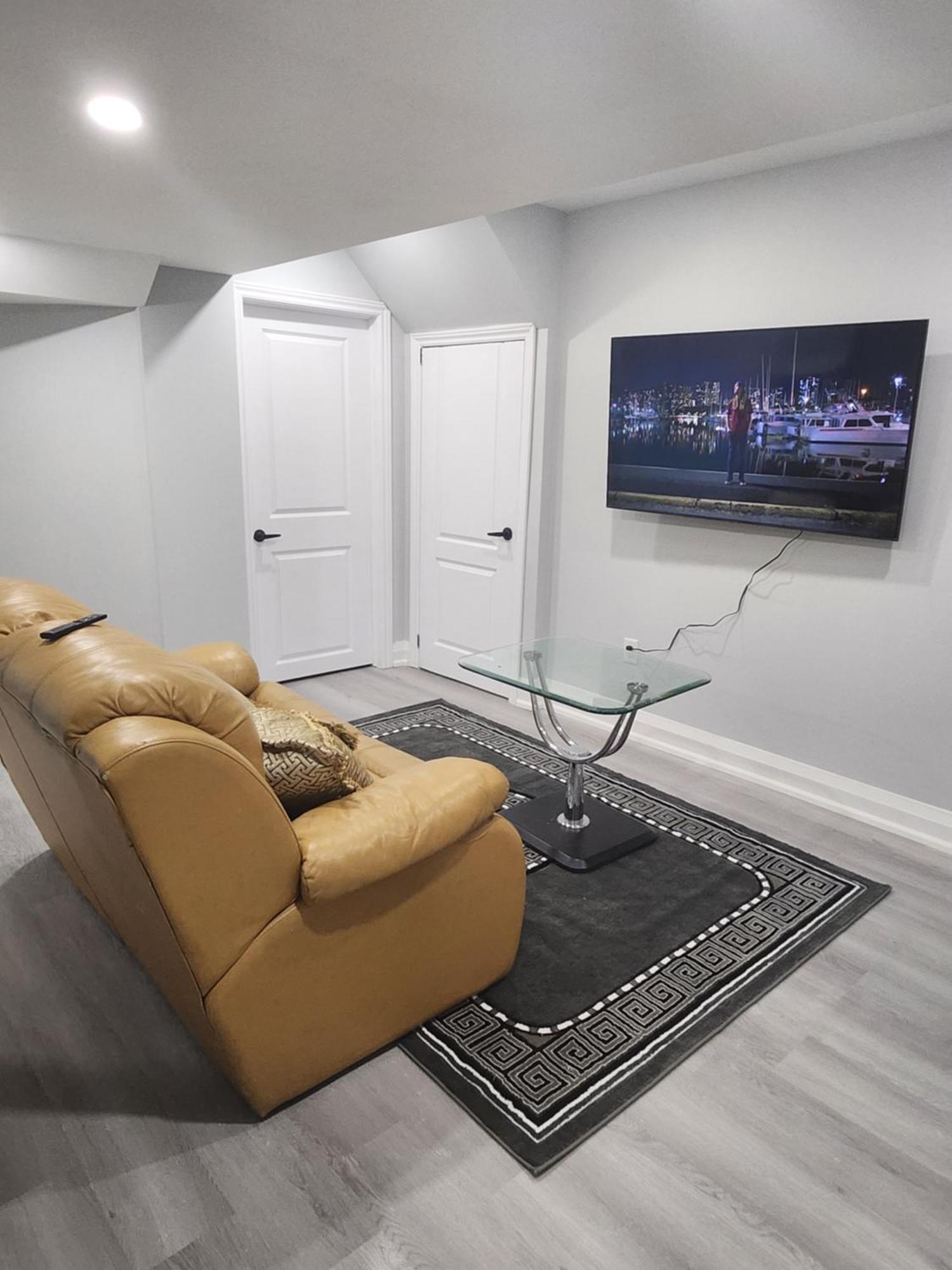 ברמפטון Apartment B 2 Bedroom מראה חיצוני תמונה